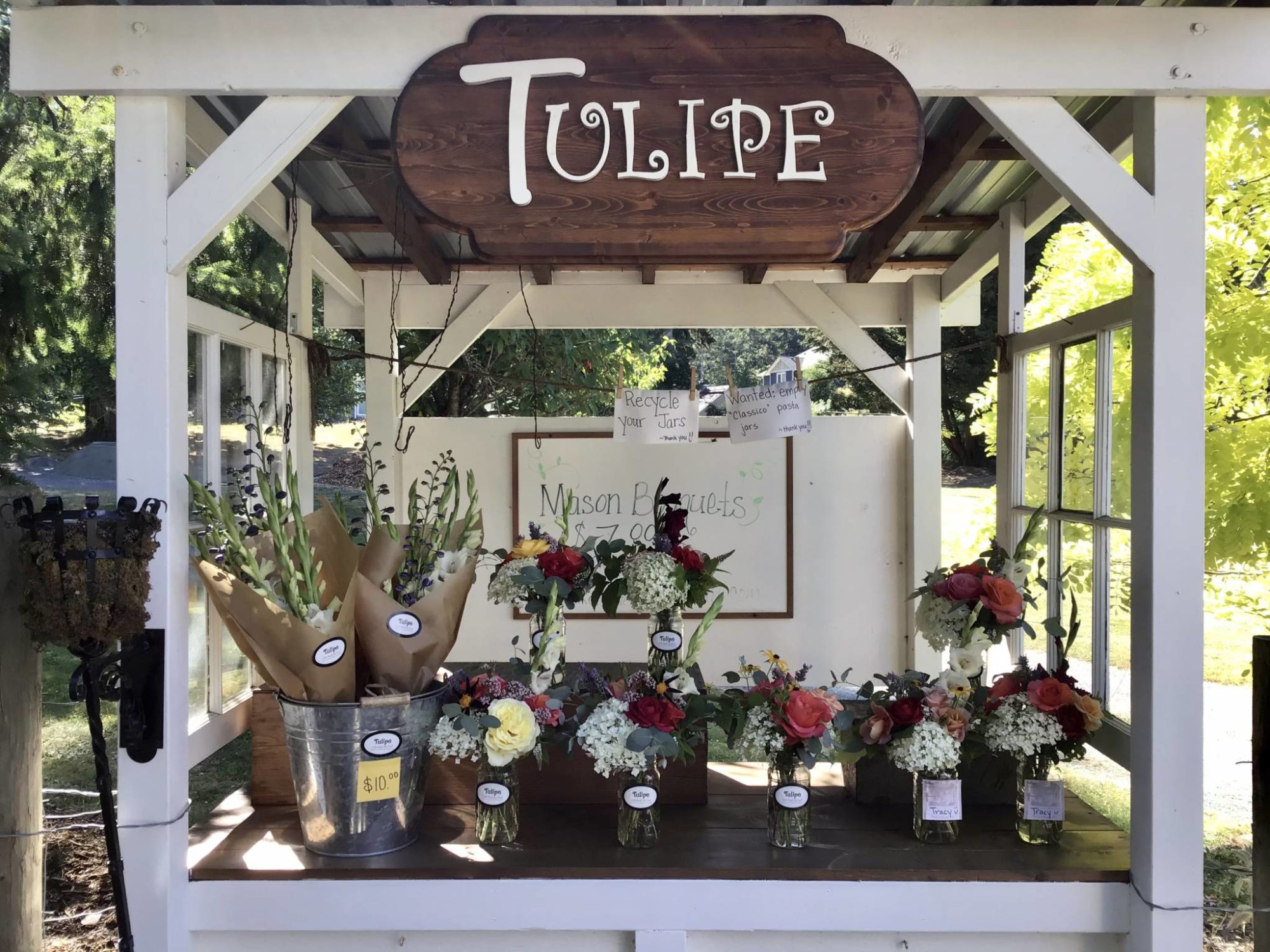 1184 Maple Bay Road Island Farm Stands